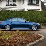 BMW 523i tiefseeblau