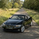 bmw 325i cabrio bij auto van eerde